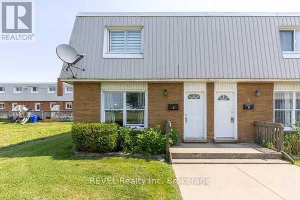 Fort Erie, ON L2A1W5,71 Hagey AVE #4