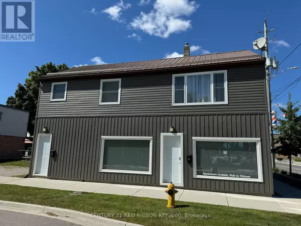 3-5 CENTRE STREET W, Strathroy-caradoc (nw), ON N7G1T5