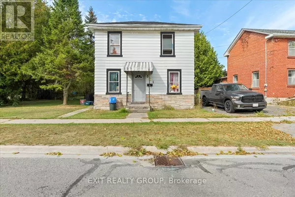 Cobourg, ON K9A2N7,384 KING STREET W