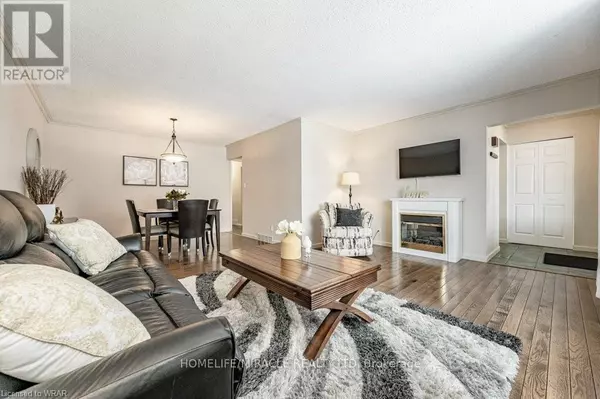 Kitchener, ON N2E1V1,62 BARWOOD CRESCENT