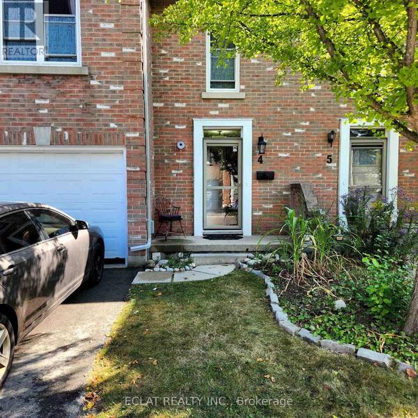 399 Springbank AVE North #4, Woodstock, ON N4T1P9