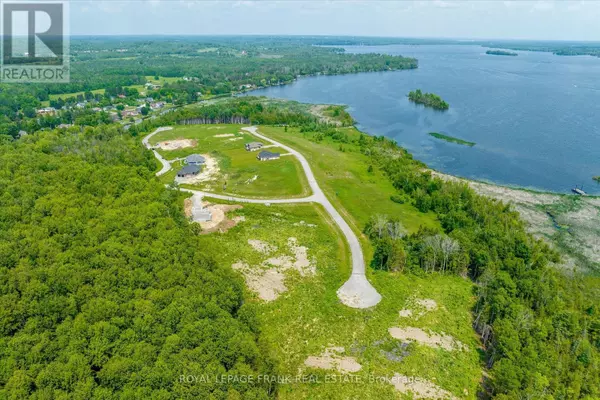 Kawartha Lakes (verulam), ON K0M1N0,7 AVALON DRIVE
