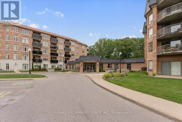 Niagara Falls (mt. Carmel), ON L2H2Y7,8111 Forest Glen DR #225