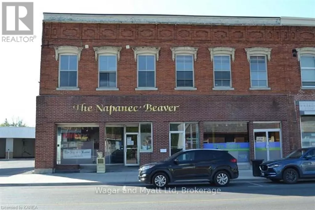 Greater Napanee, ON K7R1H9,72 - 76 DUNDAS STREET E