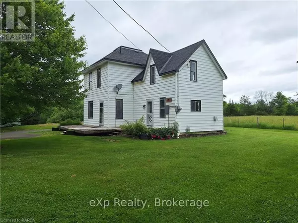 338 BURRIDGE ROAD, South Frontenac (frontenac South), ON K0H1T0