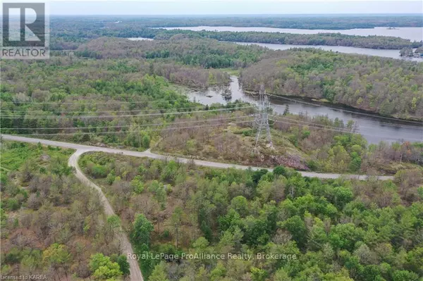 PT LT 7 SMITHS BAY LOT, Rideau Lakes, ON K0G1E0