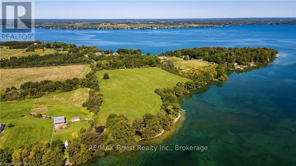 Frontenac Islands (the Islands), ON K0H2Y0,0 WYONA LANE