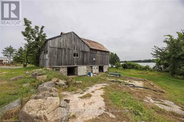 Central Frontenac (frontenac Centre), ON K0H1T0,1127 DALTON LANE