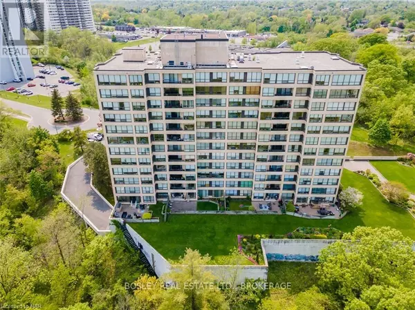 St. Catharines (461 - Glendale/glenridge), ON L2T4A4,3 TOWERING HEIGHTS BLVD #605