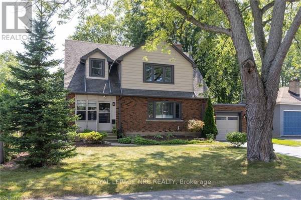 15 ROSEWOOD AVENUE, Welland (769 - Prince Charles), ON L3C4A6