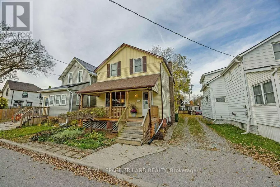 8 HAMILTON STREET, St. Thomas, ON N5P2S6