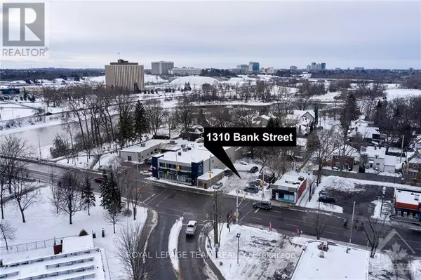 1310 BANK STREET, Ottawa, ON K1S3Y4