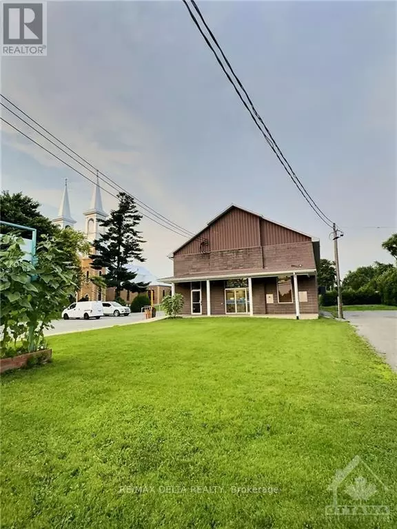 Clarence-rockland, ON K0A1E0,3779 CHAMPLAIN STREET