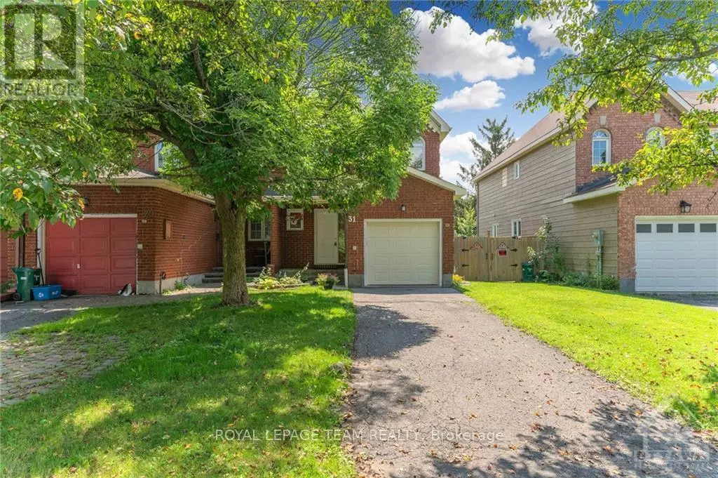 Ottawa, ON K2L3Z4,31 ROBARTS CRESCENT