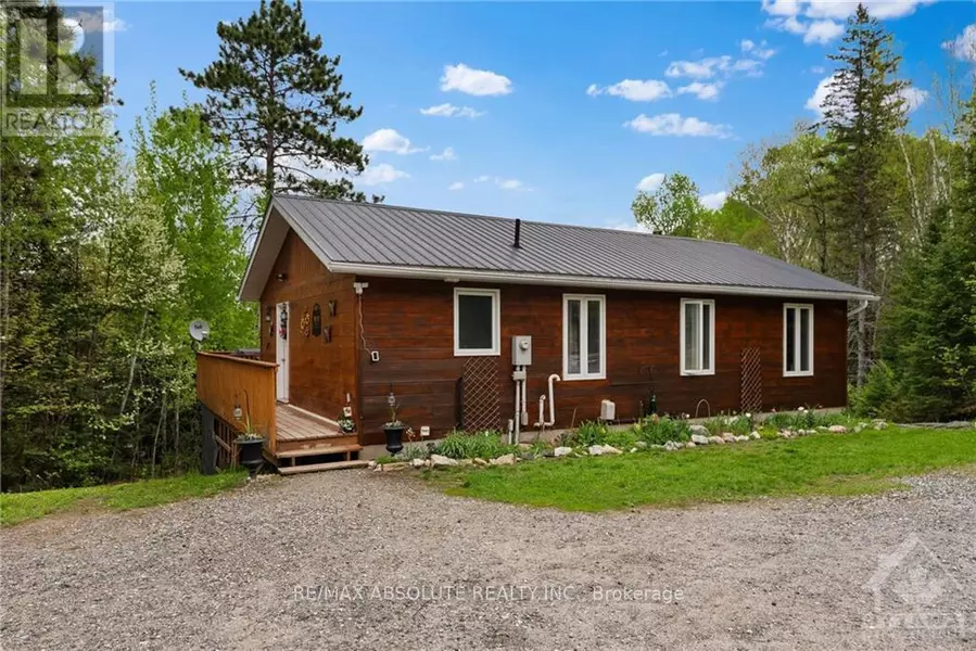 4666 MATAWATCHAN ROAD, Greater Madawaska (542 - Greater Madawaska), ON K0J2R0