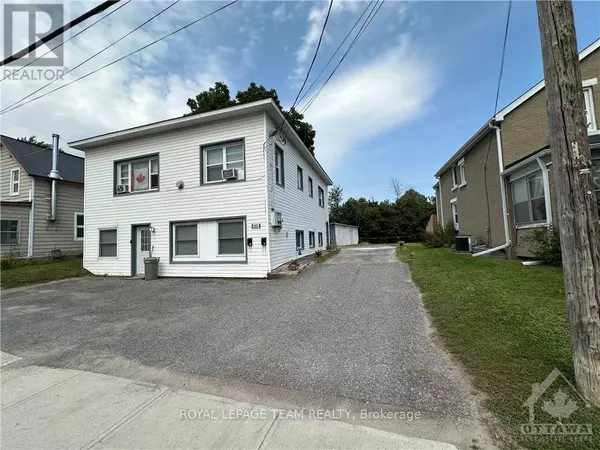 Arnprior, ON K7S1P5,261 ELGIN ST STREET W