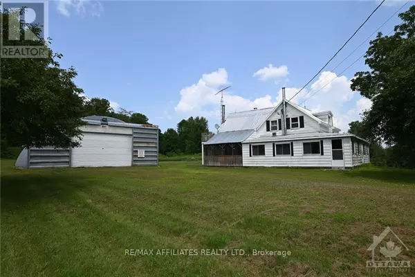 1018 FOLGER ROAD, North Frontenac (frontenac North), ON K0H2J0