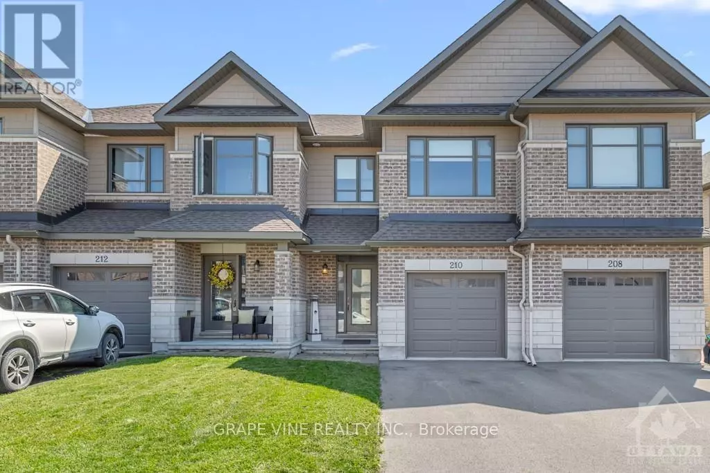 Stittsville - Munster - Richmond (8203 - Stittsville (south)), ON K2S1P8,210 PURCHASE CRESCENT