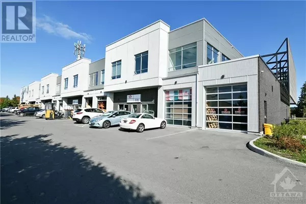 65 DENZIL DOYLE CT #114, Ottawa, ON K2M2G8