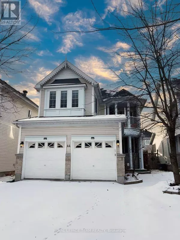 44 GRENGOLD WAY, Ottawa, ON K2T1E2