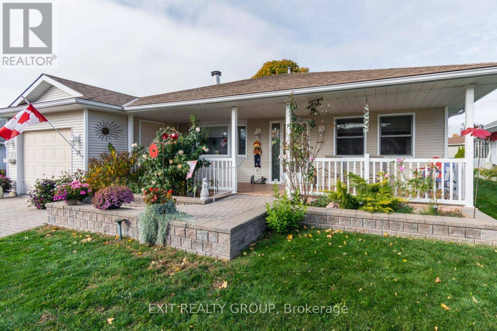 Prince Edward County (wellington Ward), ON K0K3L0,36 CRETNEY DRIVE