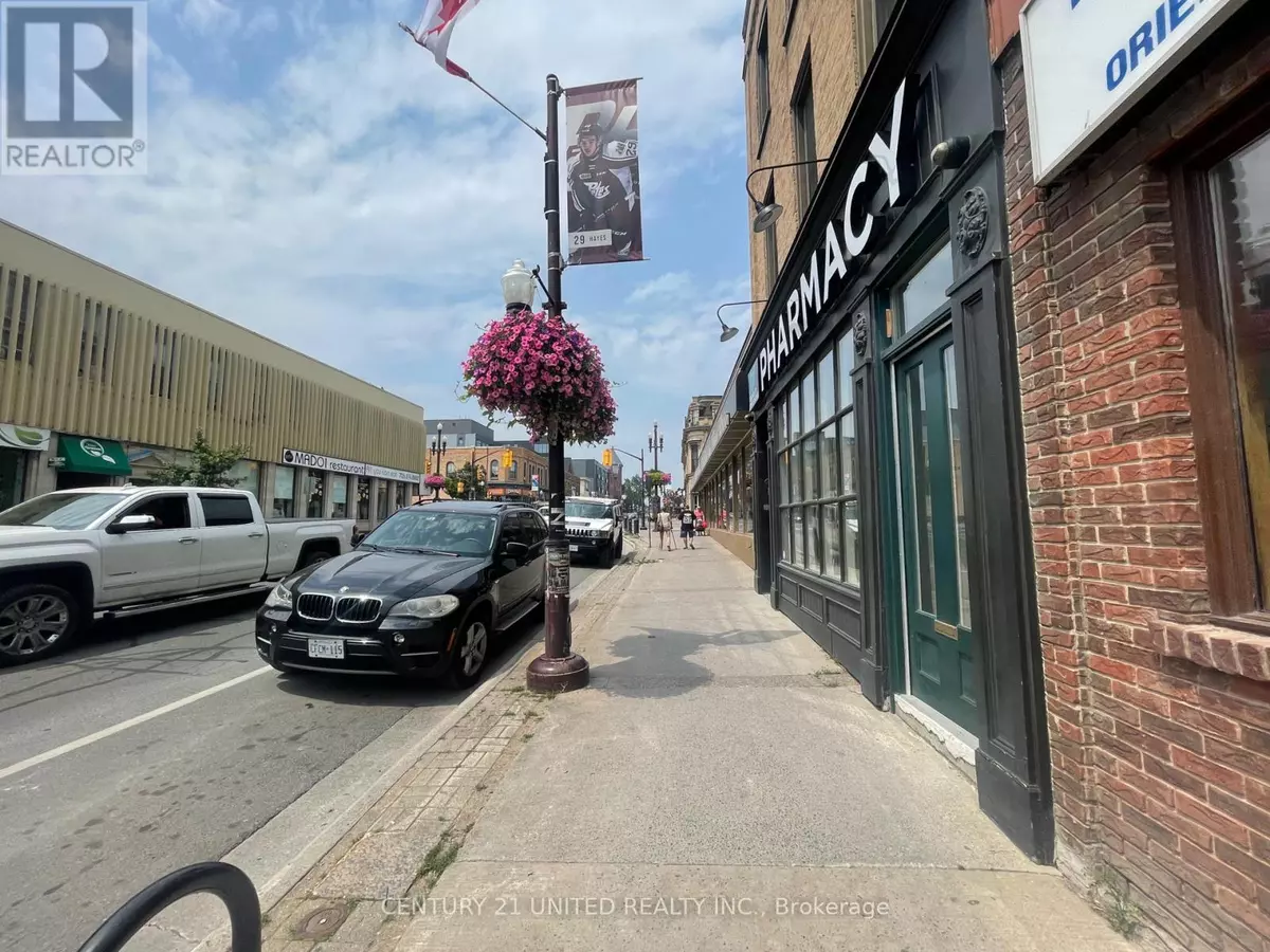 Peterborough (downtown), ON K9H3R5,428 GEORGE ST North #1