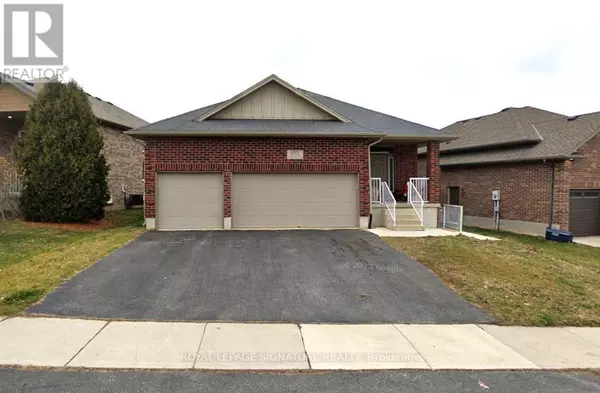 1152 OAKCROSSING ROAD, London, ON N6H0E9