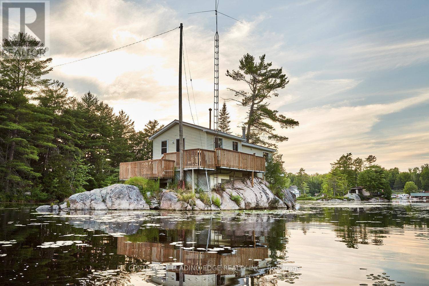 Trent Lakes, ON K0L1J0,3402 ISLAND 340