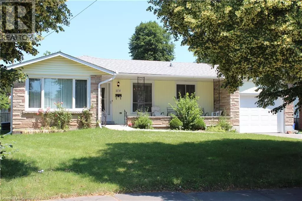 Niagara Falls, ON L2G2Y2,6751 DEMETRE Crescent