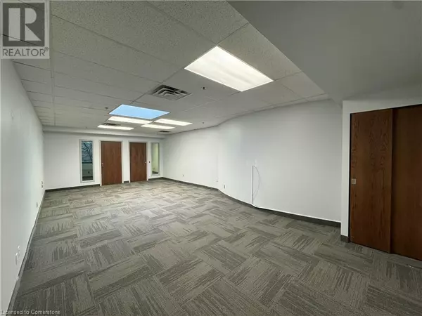 Oakville, ON L6H5W1,2140 WINSTON PARK DR #210