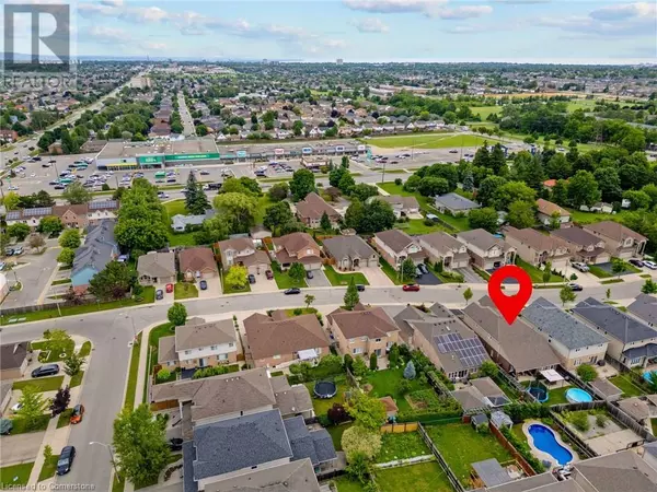 Hamilton, ON L8W3X2,52 ARROWHEAD Drive