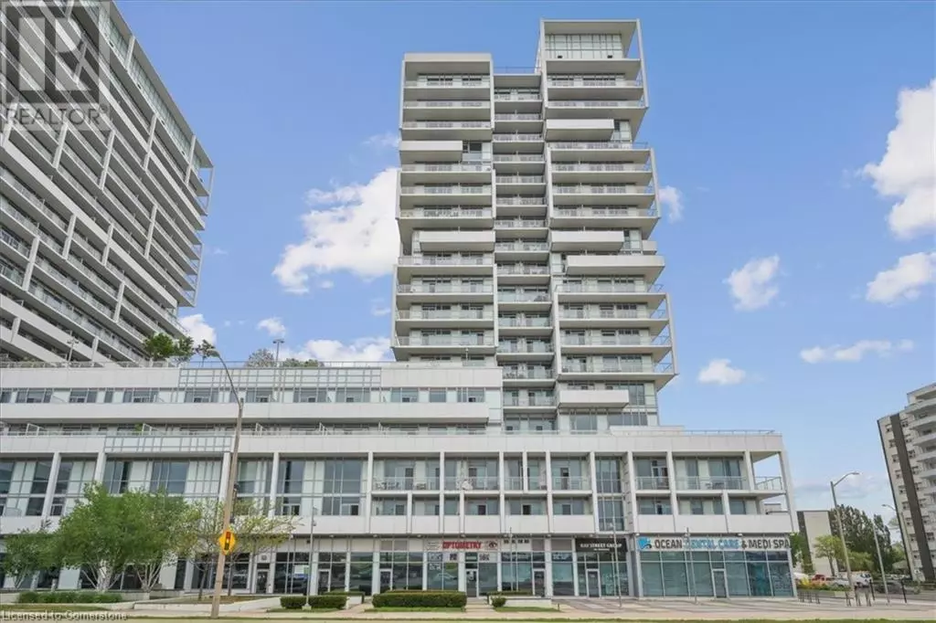 Oakville, ON L6K0J1,55 SPEERS Road Unit# 212