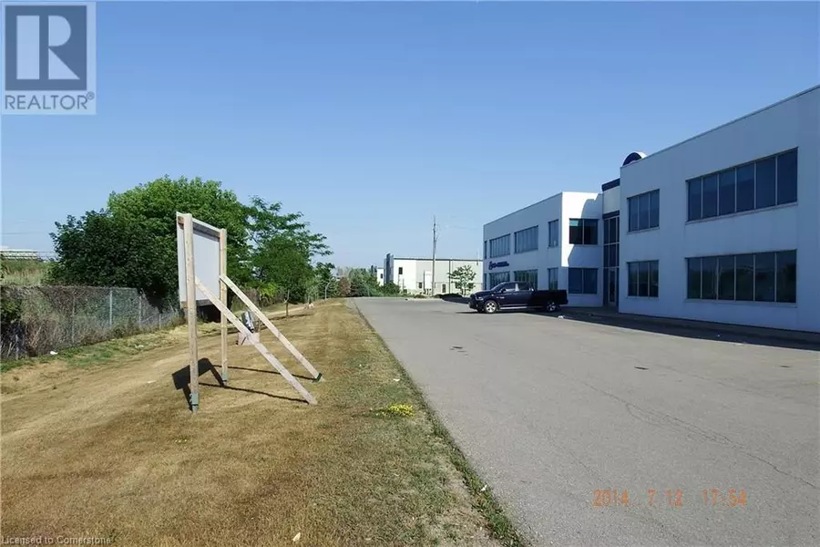 735 SOUTH SERVICE Road Unit# B@-205/06, Stoney Creek, ON L8E5Z2