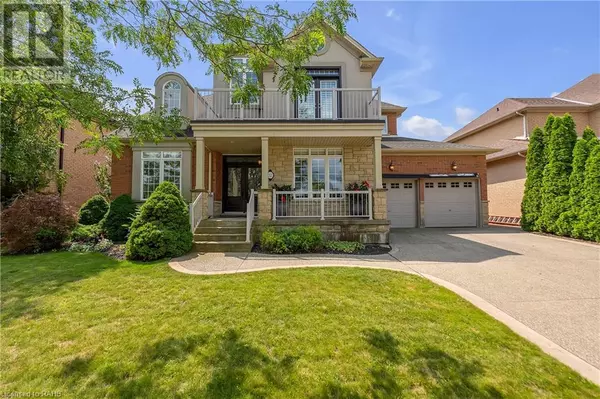 32 MCCOLLUM Road, Stoney Creek, ON L8E6B8