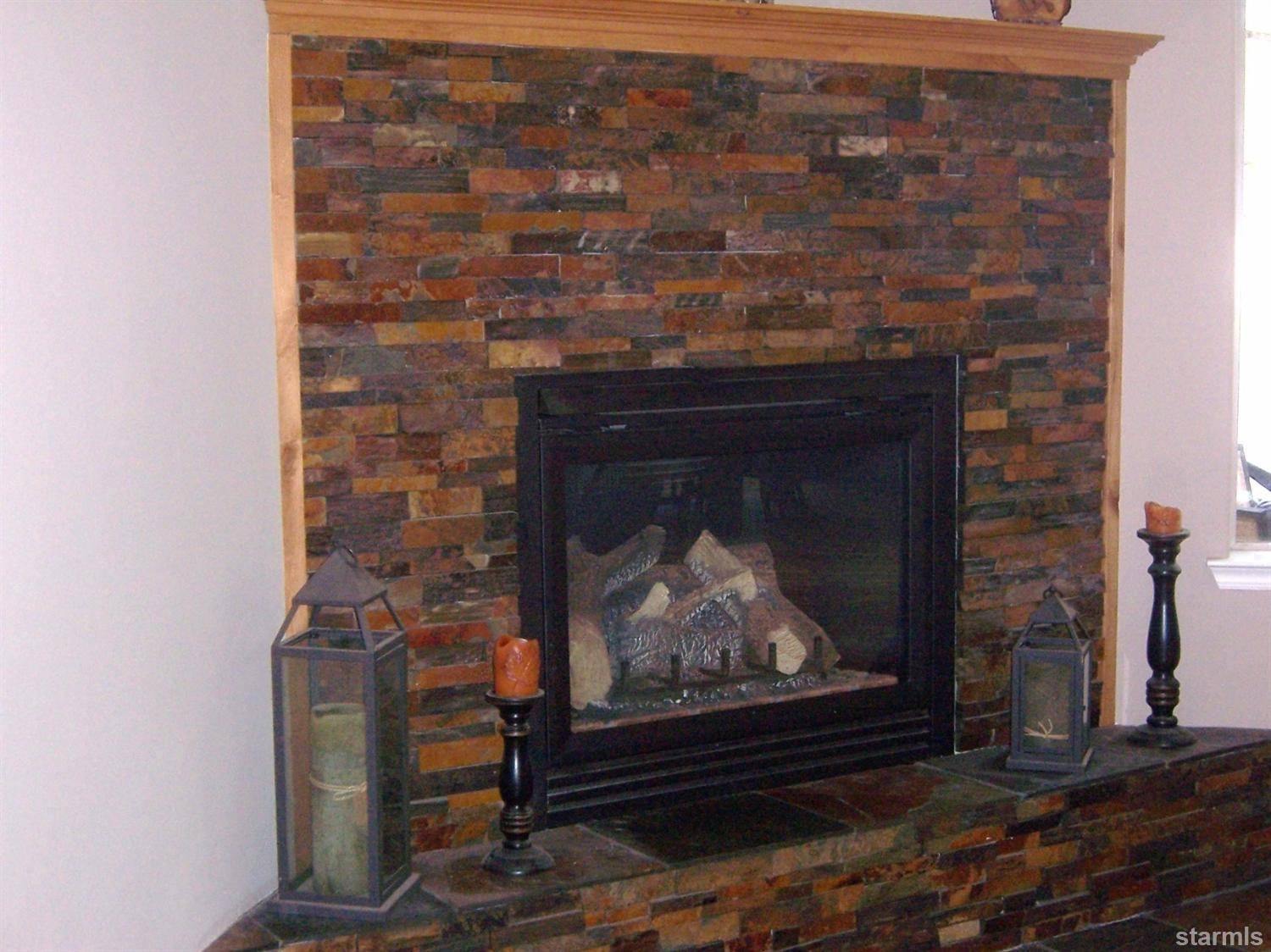 South Lake Tahoe, CA 96150,815 Tallac Avenue