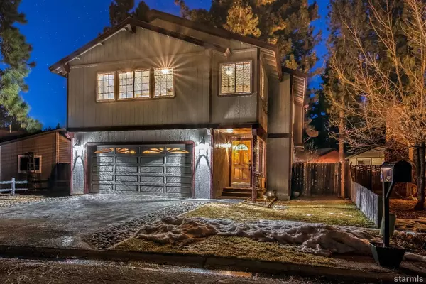 2935 Pinewood Drive, South Lake Tahoe, CA 96150