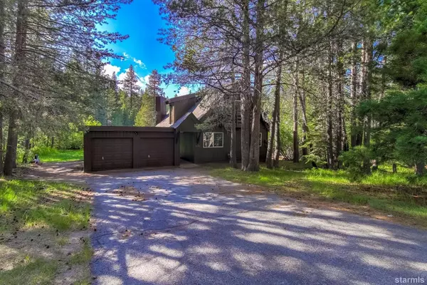 1878 Susquehana Drive, South Lake Tahoe, CA 96150