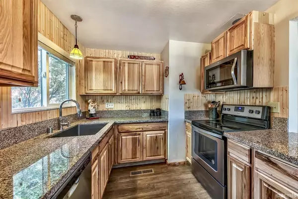 South Lake Tahoe, CA 96150,1494 Murietta Drive