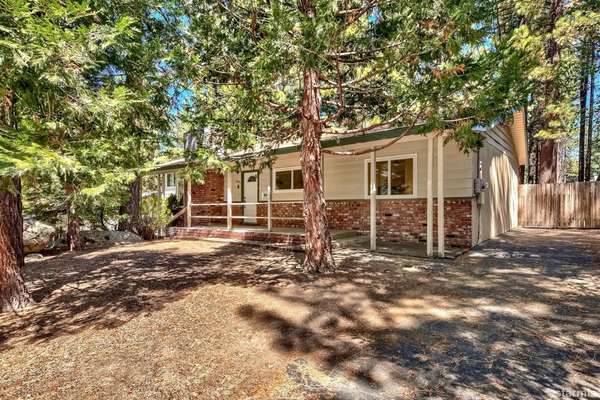 3481 Anne Street, South Lake Tahoe, CA 96150