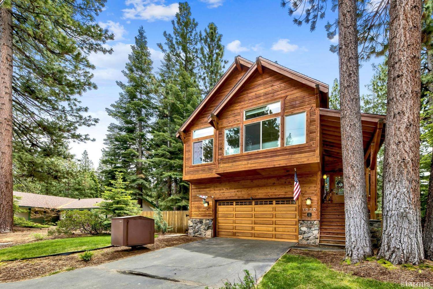 1030 Sundown Trail, South Lake Tahoe, CA 96150