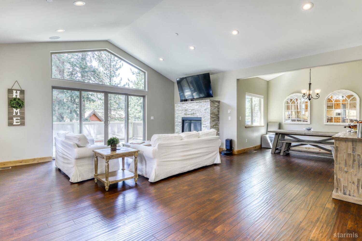 South Lake Tahoe, CA 96150,2820 Santa Claus Drive