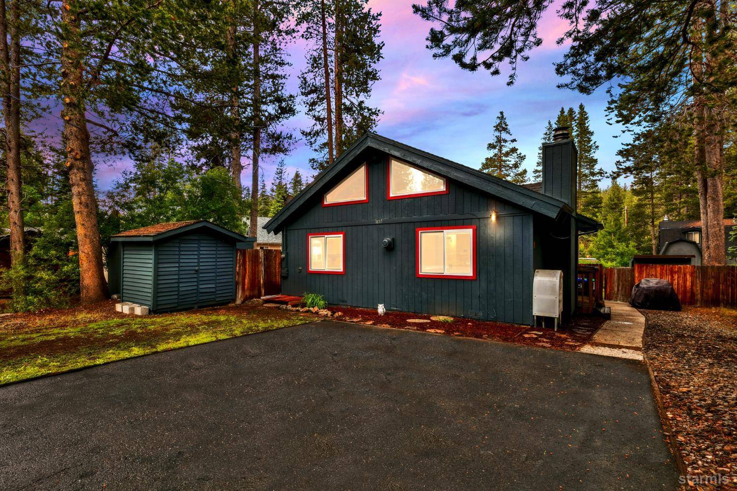 1617 Cree Street, South Lake Tahoe, CA 96150