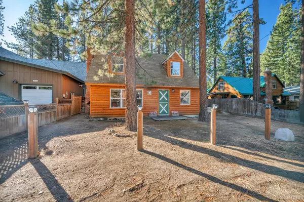 952 San Jose Avenue, South Lake Tahoe, CA 96150