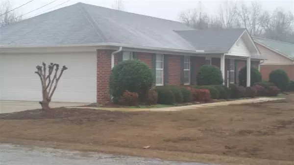 Houston, MS 38851,104 THOMAS St.