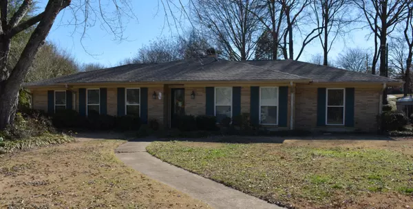 1105 Harding Circle, Tupelo, MS 38801