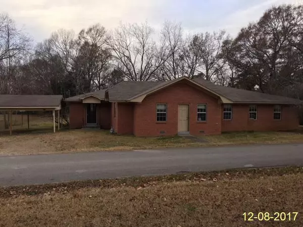 183 Pine St., Hickory Flat, MS 38633