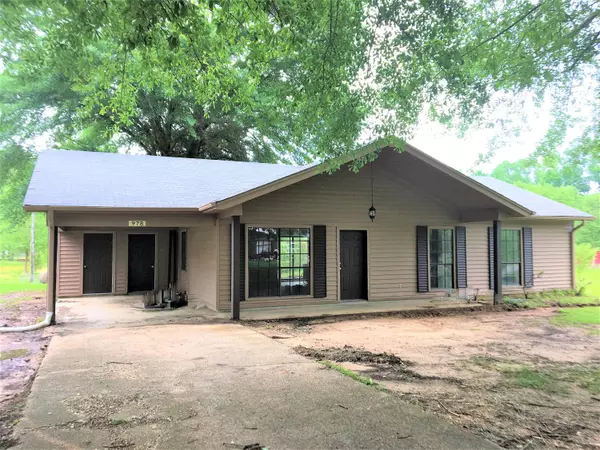 978 Sonny Dr., Mantachie, MS 38855