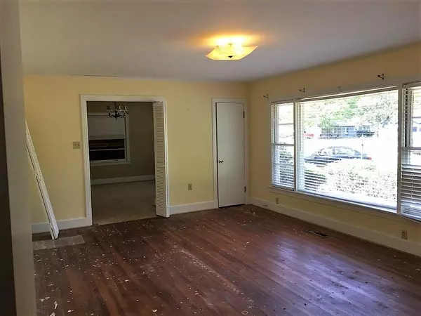 Baldwyn, MS 38824,655 N 2nd St.