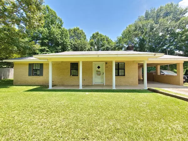 122 CR 1221, Guntown, MS 38849