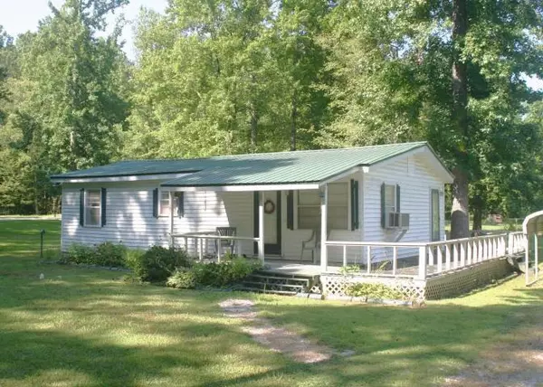 1169 Lake Breeze, Hickory Flat, MS 38633